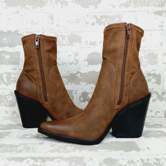 New Charles By Charles David Wynter Brown Faux Leather Ankle Boots K563 - Picture 5 of 13